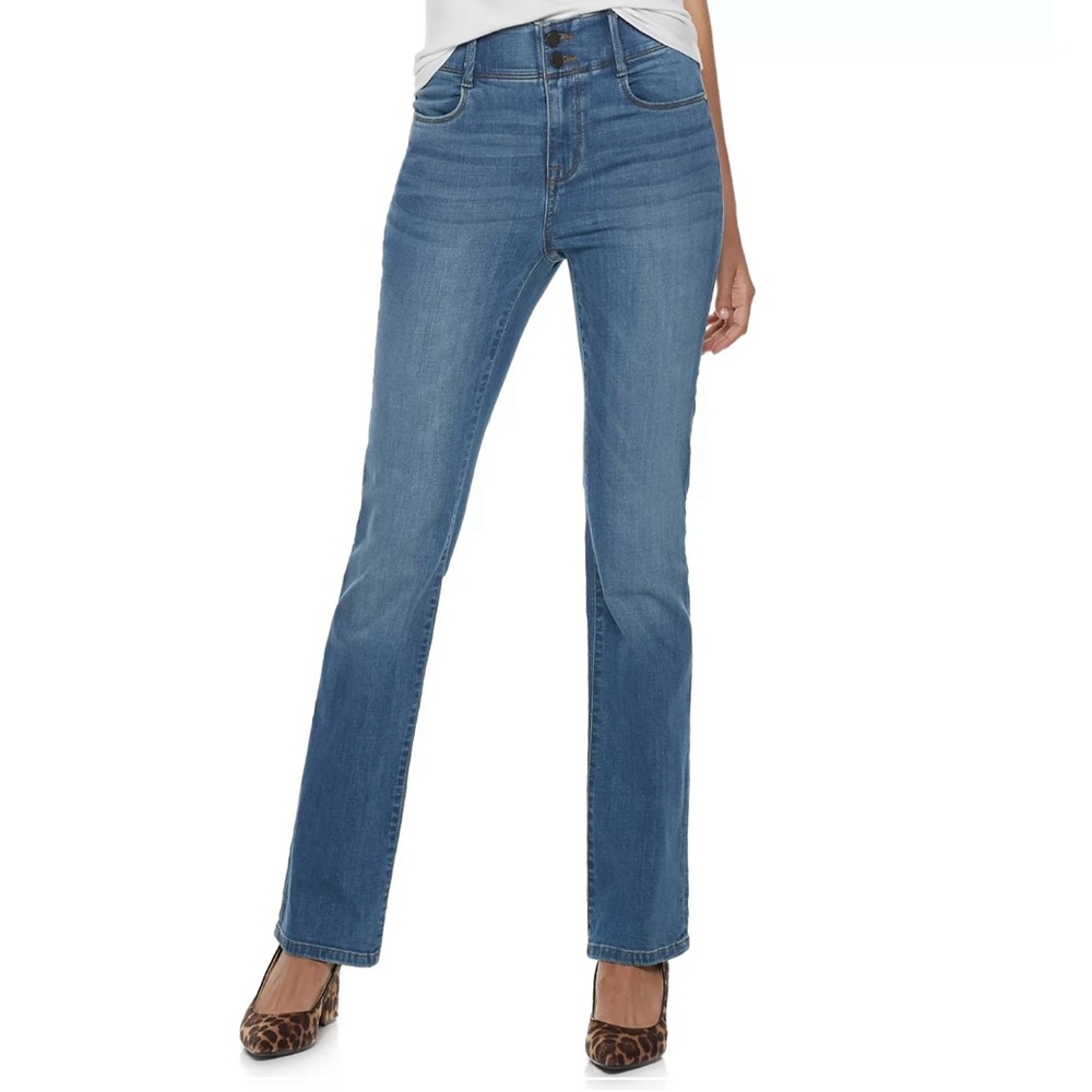 Mid-rise, boot cut, tummy control jeans. Size 16